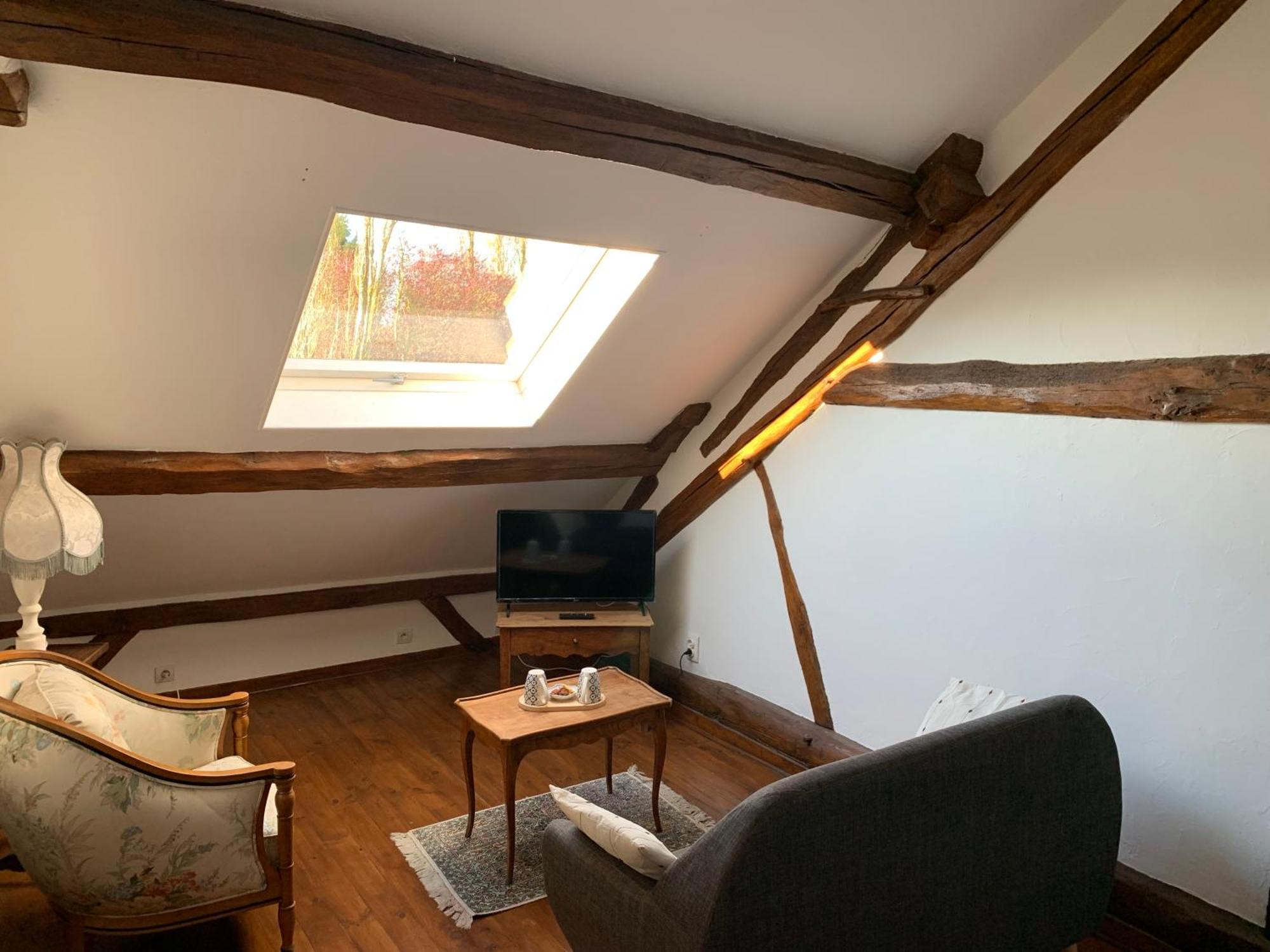 Bed and Breakfast La Glatine Fretigny Exterior foto